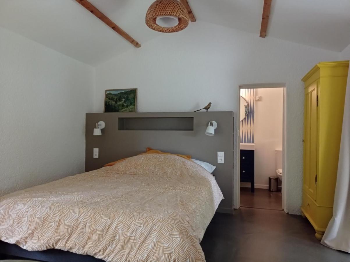 Gite D'Espinieres Orniac Экстерьер фото